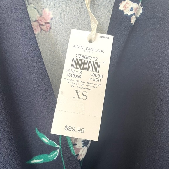 NWT ANN TAYLOR | FLORAL NAVY DRESS 3/4 SLEEVE Sz XS - Picture 3 of 6